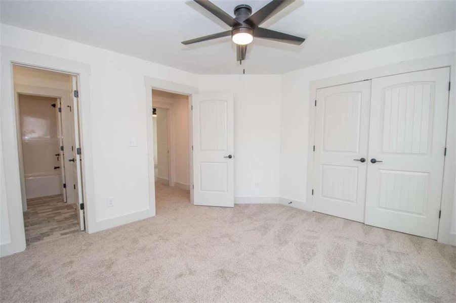 Spacious, unfurnished interior of a new home in , Jonesboro (Image 42).
