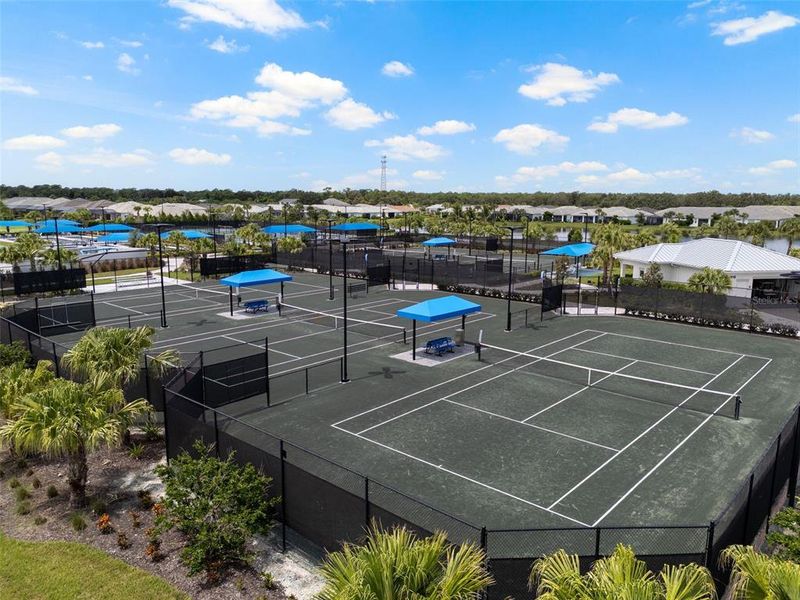 Community amenities in , Englewood (Image 57).