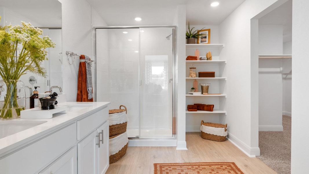 Furnished interior view inside a new home in Riverview, Georgetown (Image 18).