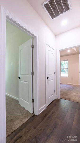 Spacious, unfurnished interior of a new home in , Gastonia (Image 10).