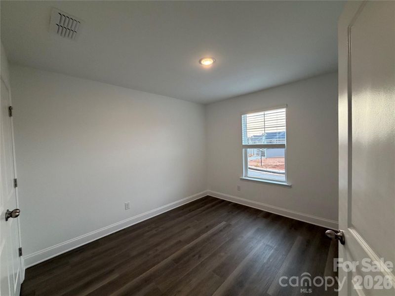 Spacious, unfurnished interior of a new home in , Denver (Image 9).