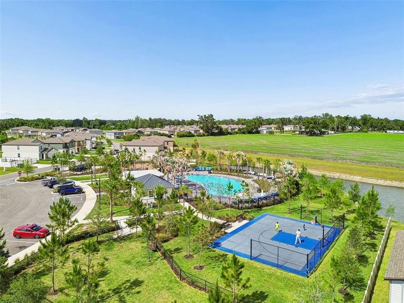 Community amenities in Park East, Plant City (Image 45).