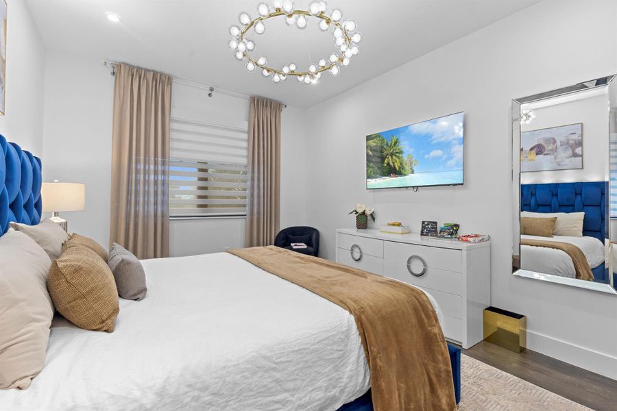 Furnished interior view inside a new home in Solana Bay at Avenir, Palm Beach Gardens (Image 31). Furnished interior view inside a new home in Solana Bay at Avenir, Palm Beach Gardens (Image 31).