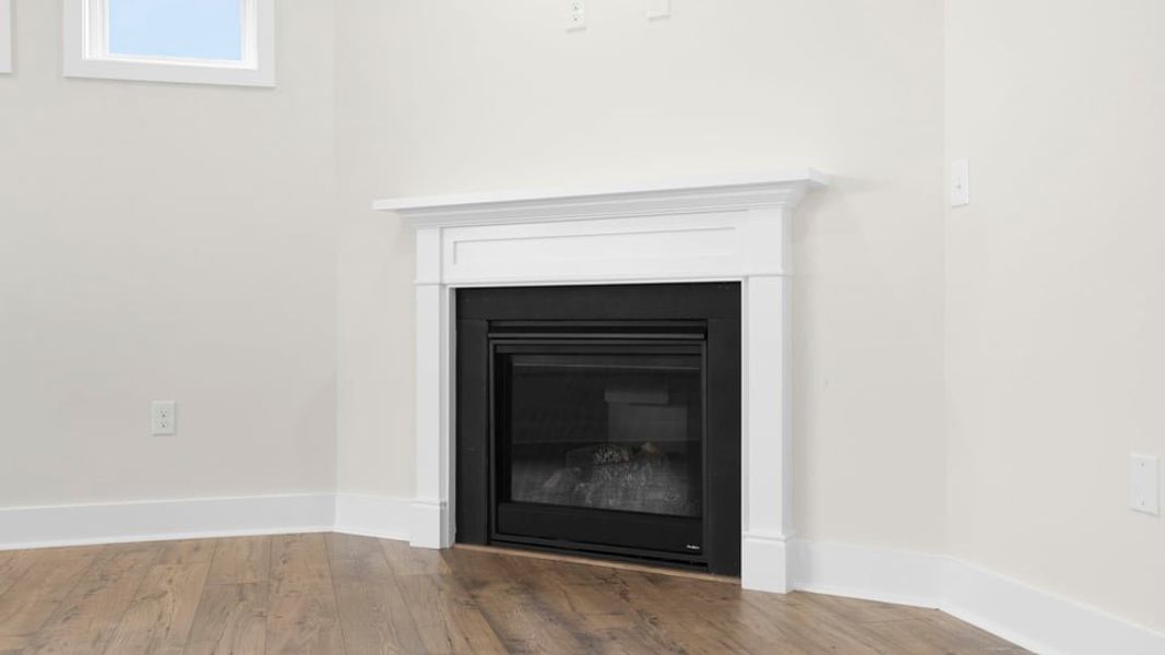 Spacious, unfurnished interior of a new home in Adams Glen, Greenville (Image 20).