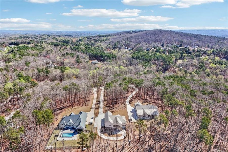 Image 102 of a home in .