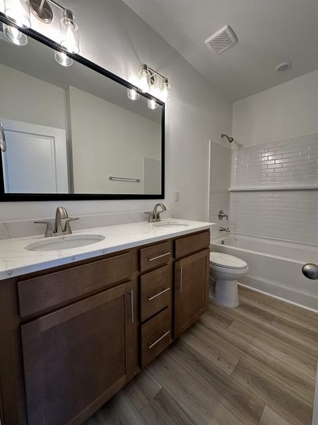 Furnished interior view inside a new home in Oak Hollow, Longs (Image 4).
