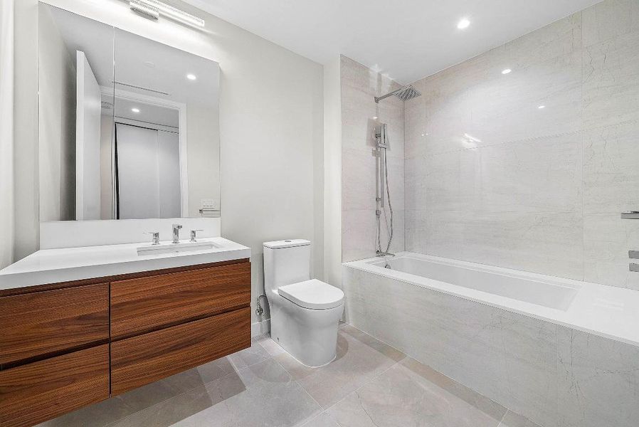 017-220SoutheastMiznerBoulevard-BocaRato