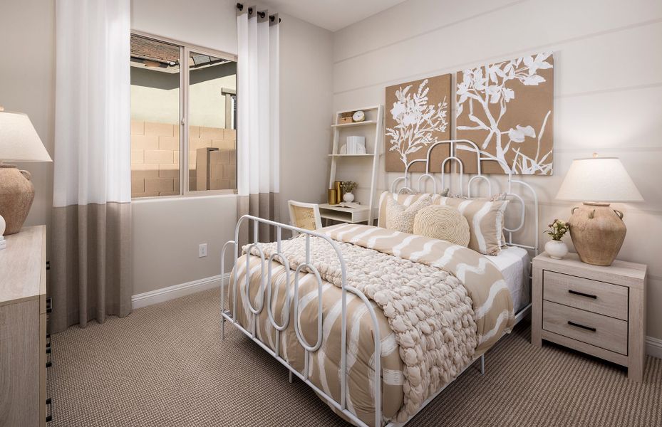Representative furnished interior of a home built from the Parklane by Pulte Homes in Visara, Surprise (Image 13).