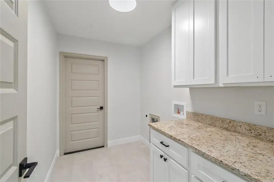 Furnished interior view inside a new home in , Ocala (Image 15).