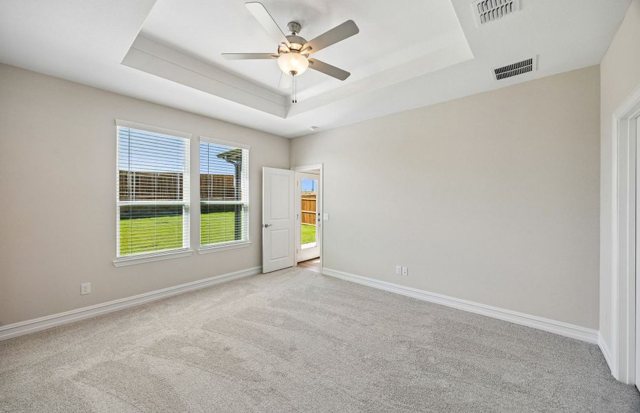 Spacious, unfurnished interior of a new home in Rosemary Fields, Godley (Image 11).