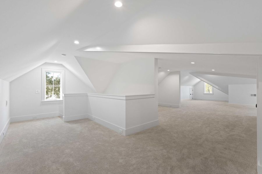 Spacious, unfurnished interior of a new home in , Mount Pleasant (Image 65).