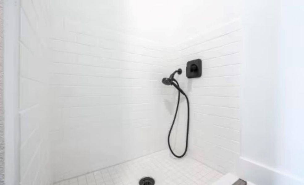 Image 13 of a home in . Image 13 of a home in .