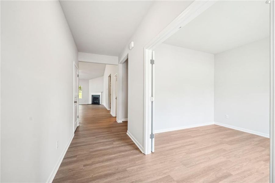 Spacious, unfurnished interior of a new home in Stephen's Landing, Loganville (Image 21).