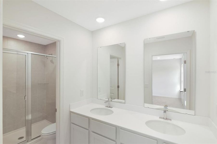 Furnished interior view inside a new home in Delaney Reserve, Deland (Image 11).