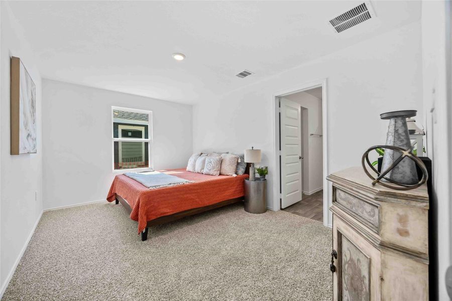 Furnished interior view inside a new home in Garver Heights, Houston (Image 12). Furnished interior view inside a new home in Garver Heights, Houston (Image 12).