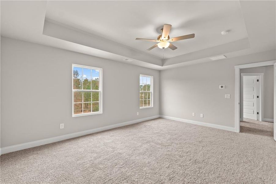 Spacious, unfurnished interior of a new home in , Hartwell (Image 20). Spacious, unfurnished interior of a new home in , Hartwell (Image 20).