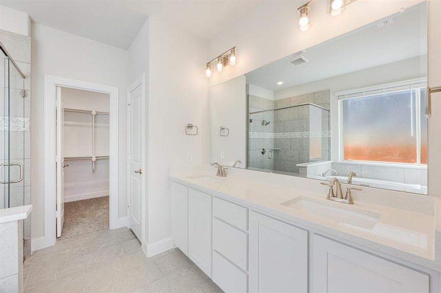 Furnished interior view inside a new home in The Lakes at Parks of Aledo, Aledo (Image 18).