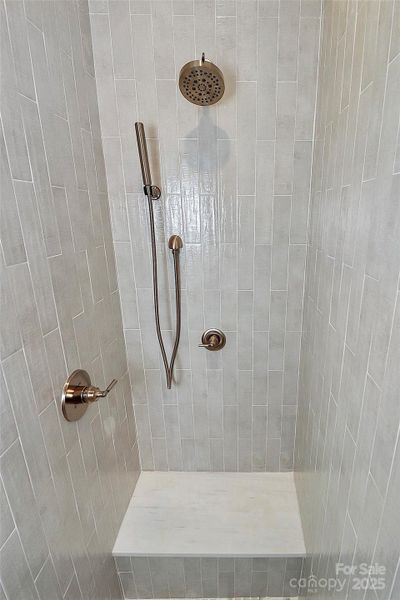 Image 47 of a home in .