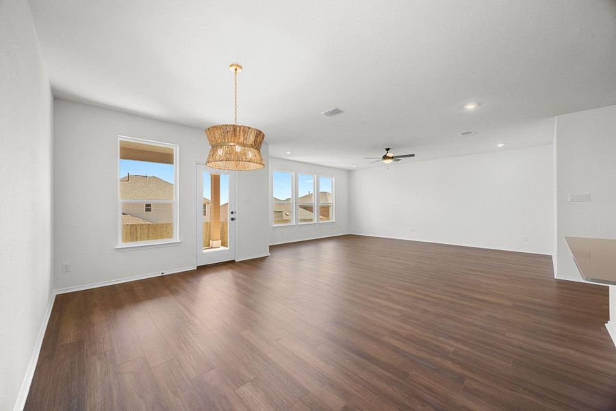 Spacious, unfurnished interior of a new home in Salerno - Classic Collection, Round Rock (Image 13).