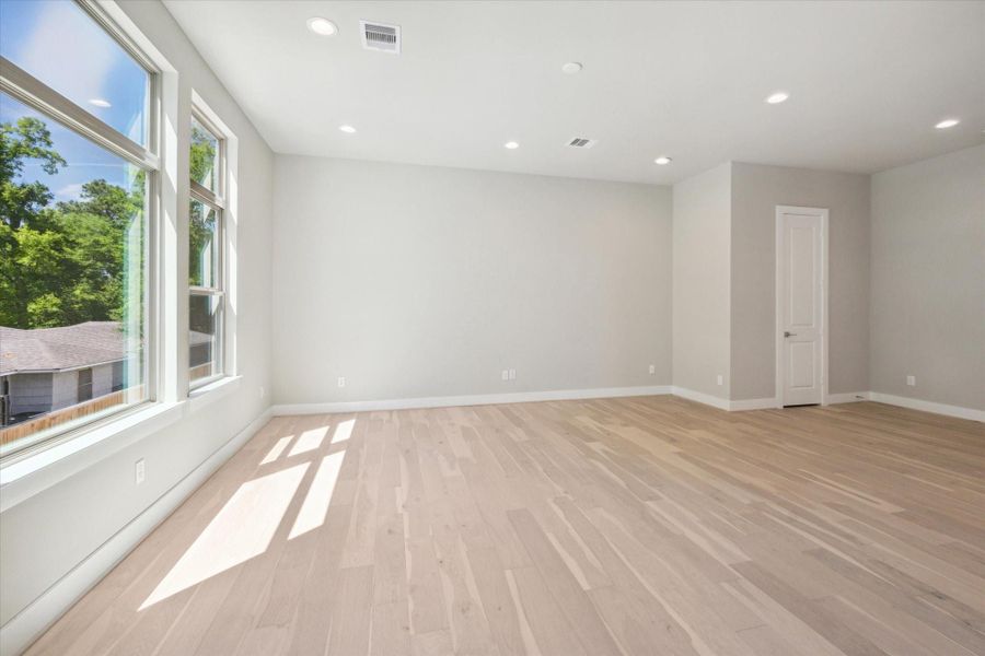 Spacious, unfurnished interior of a new home in , Houston (Image 14). Spacious, unfurnished interior of a new home in , Houston (Image 14).