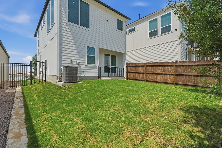 Representative exterior details of a home built from the Athena by Chesmar Homes in Prominence Urban, San Antonio (Image 27).