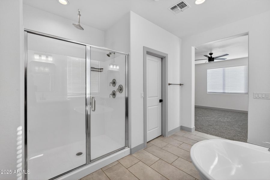 22_6x7a8303 22_6x7a8303