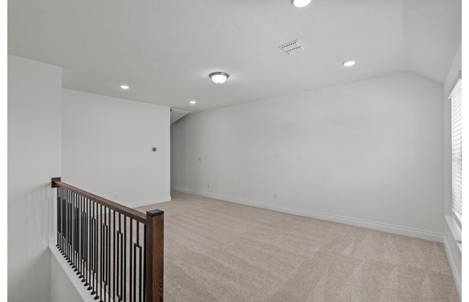 Upstairs Loft Upstairs Loft