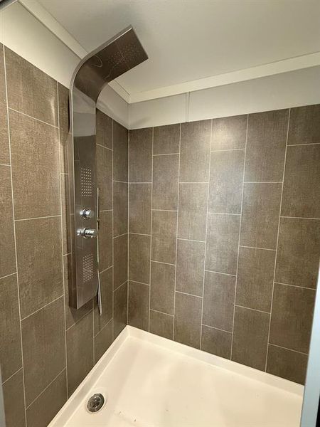 Close-up of interior finishes inside a home in , Joshua (Image 10).