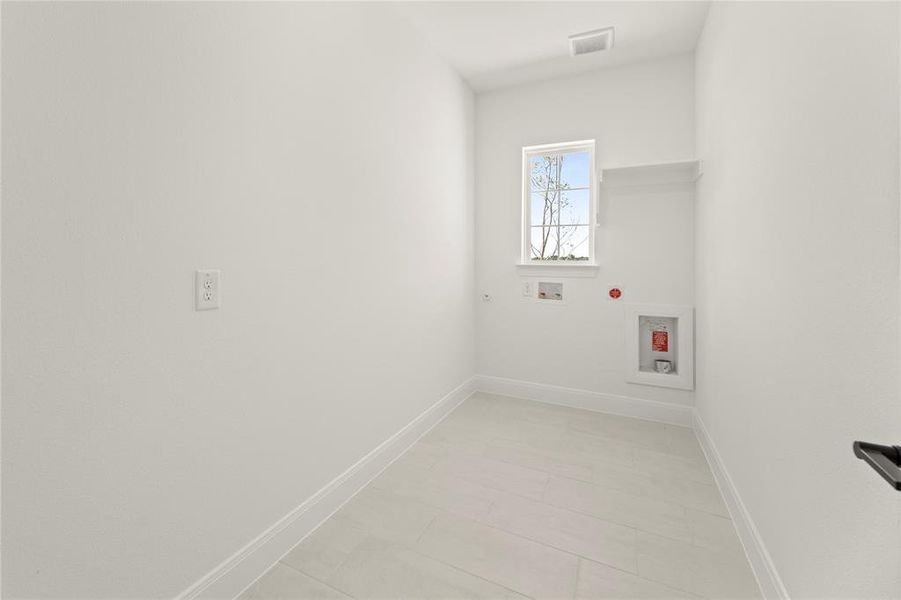 20. 2248 Aspen Chase - Utility