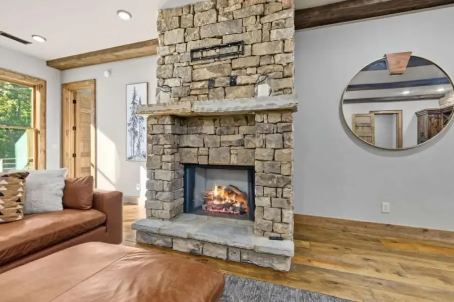 Furnished interior view inside a new home in , Blue Ridge (Image 13).