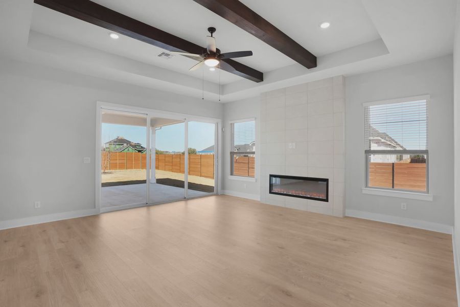 Representative unfurnished interior of a home built from the Sicily by Chesmar Homes in Berry Creek Highlands, Georgetown (Image 22).