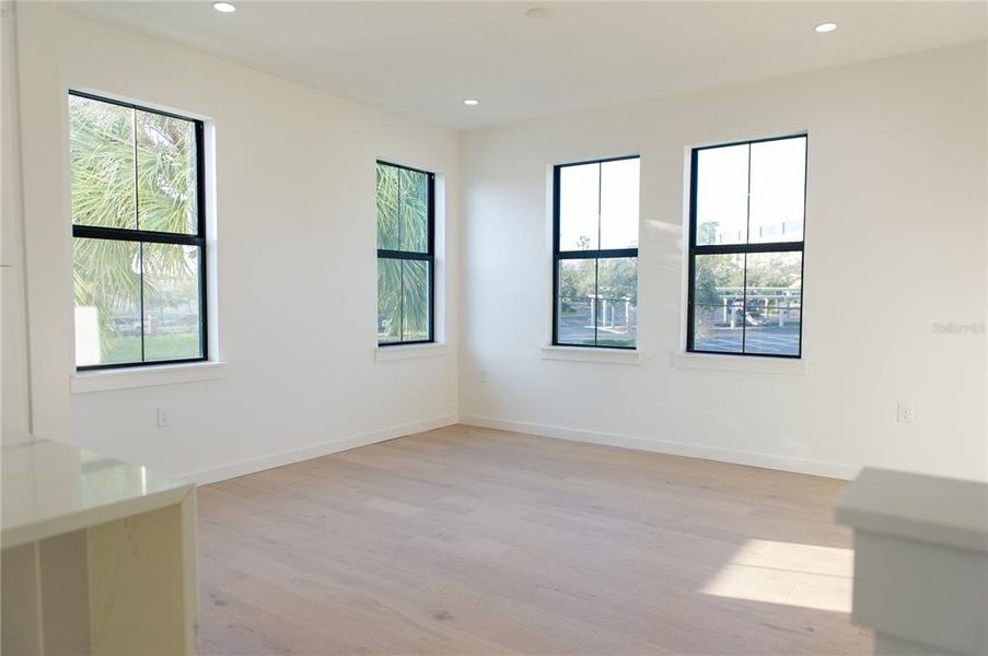 Spacious, unfurnished interior of a new home in Canvas City GWX, Tampa (Image 23).