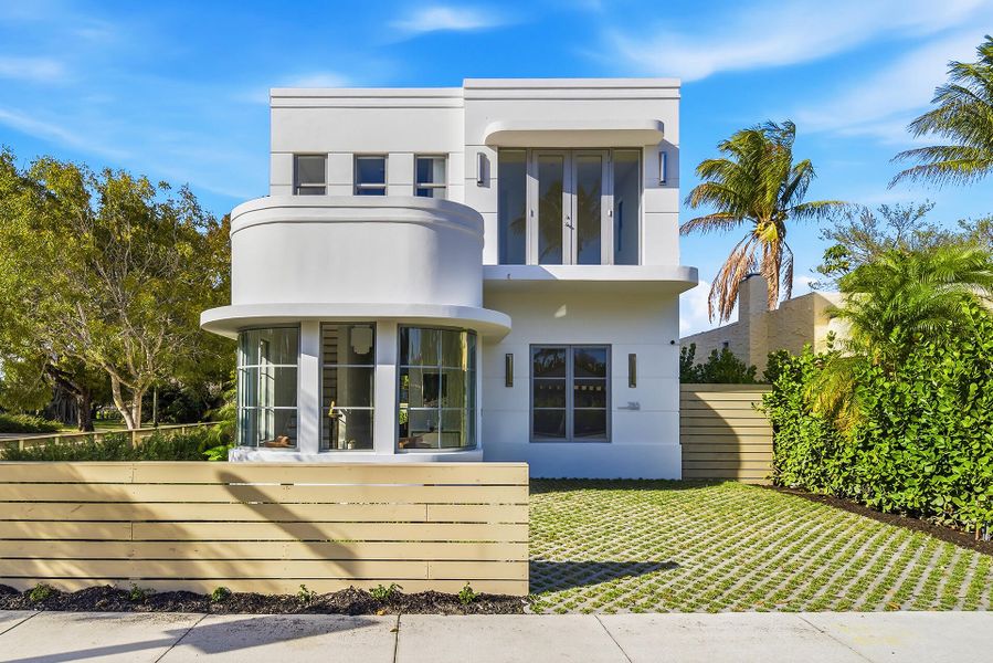 785-PARK-PLACE-33401-001