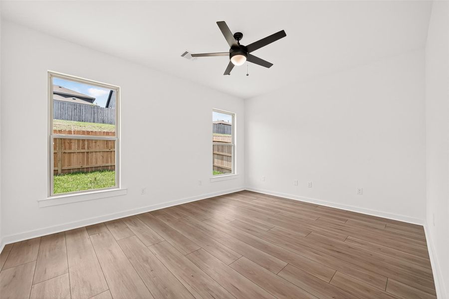 Spacious, unfurnished interior of a new home in Mostyn Springs, Magnolia (Image 20).
