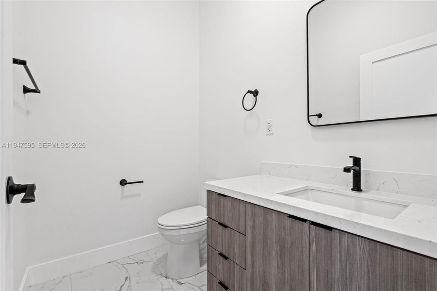 Furnished interior view inside a new home in , Fort Lauderdale (Image 10).