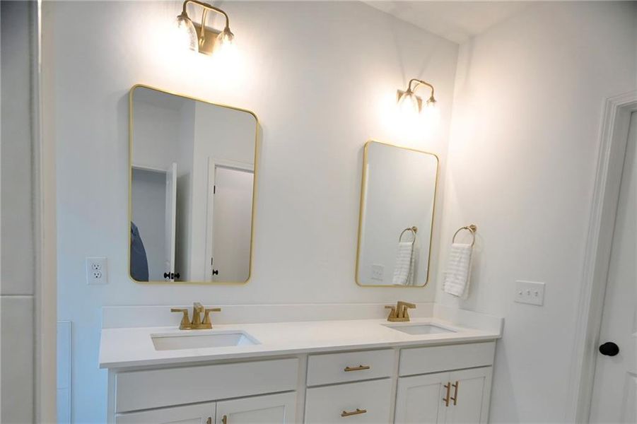 Furnished interior view inside a new home in , Villa Rica (Image 15).