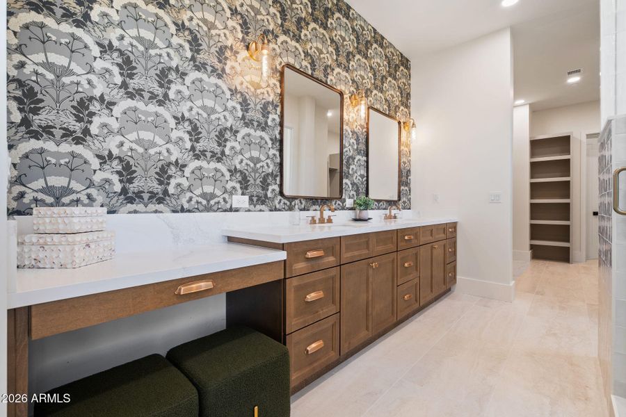 54-web-or-mls-A7405992