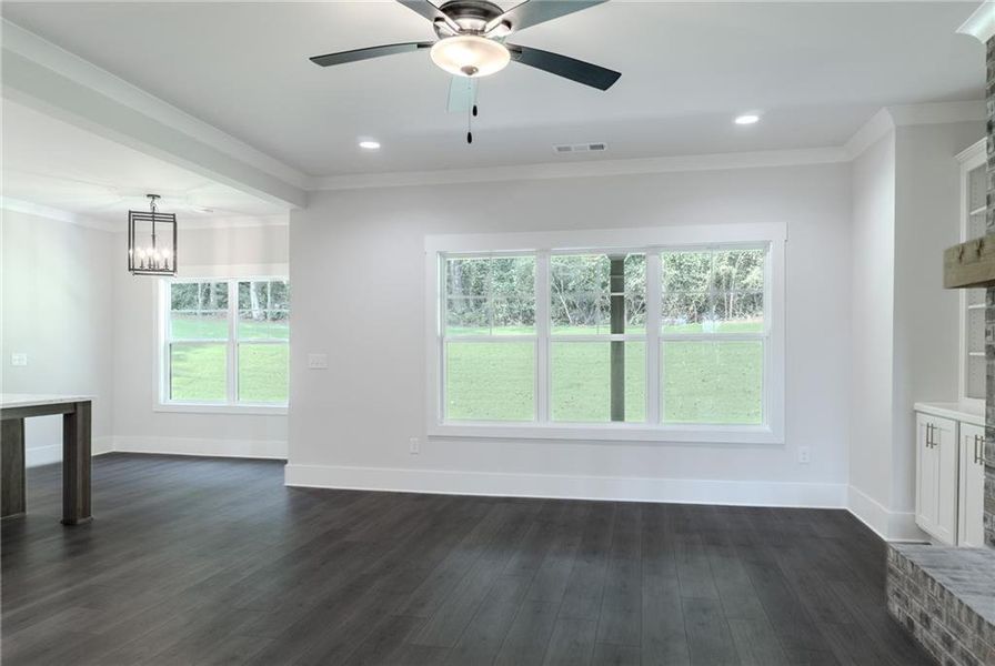 Spacious, unfurnished interior of a new home in Grove Park, Covington (Image 34).
