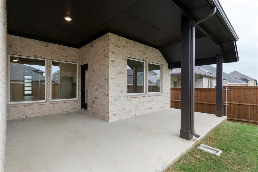 25. 14418 Mietner - Patio 25. 14418 Mietner - Patio