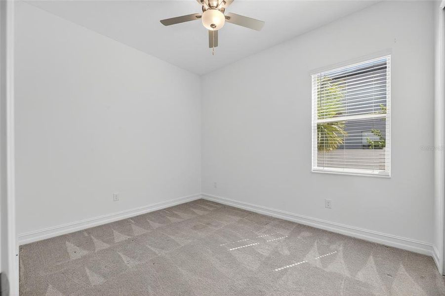 Spacious, unfurnished interior of a new home in , Tampa (Image 39).