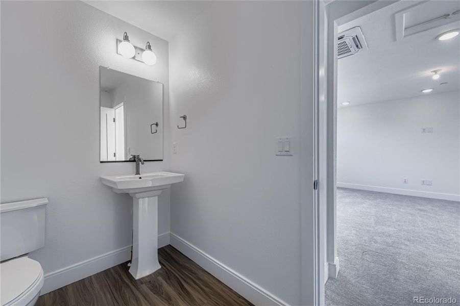 3rd floor powder bath 3rd floor powder bath