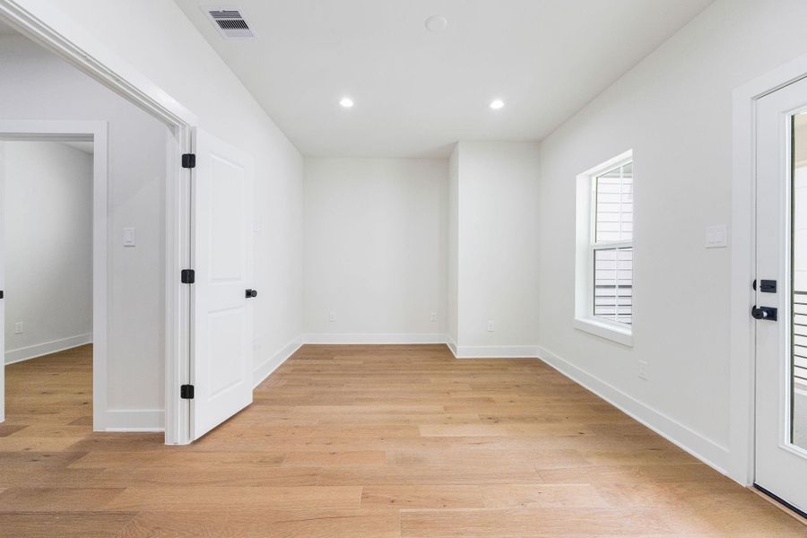 Fourth bedroom / game room Fourth bedroom / game room