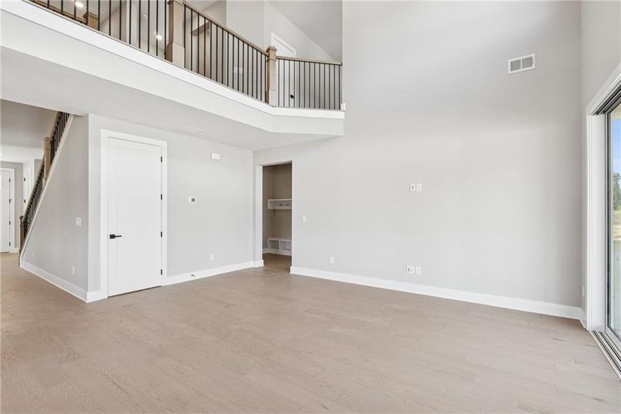 Spacious, unfurnished interior of a new home in Havencroft, Woodstock (Image 14). Spacious, unfurnished interior of a new home in Havencroft, Woodstock (Image 14).