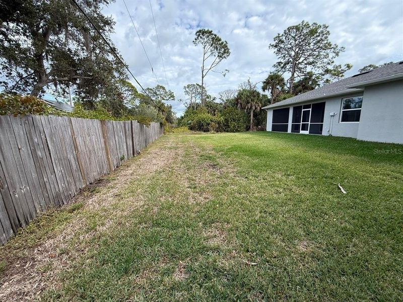 Exterior details and patio area of a home in , Port Charlotte (Image 13).