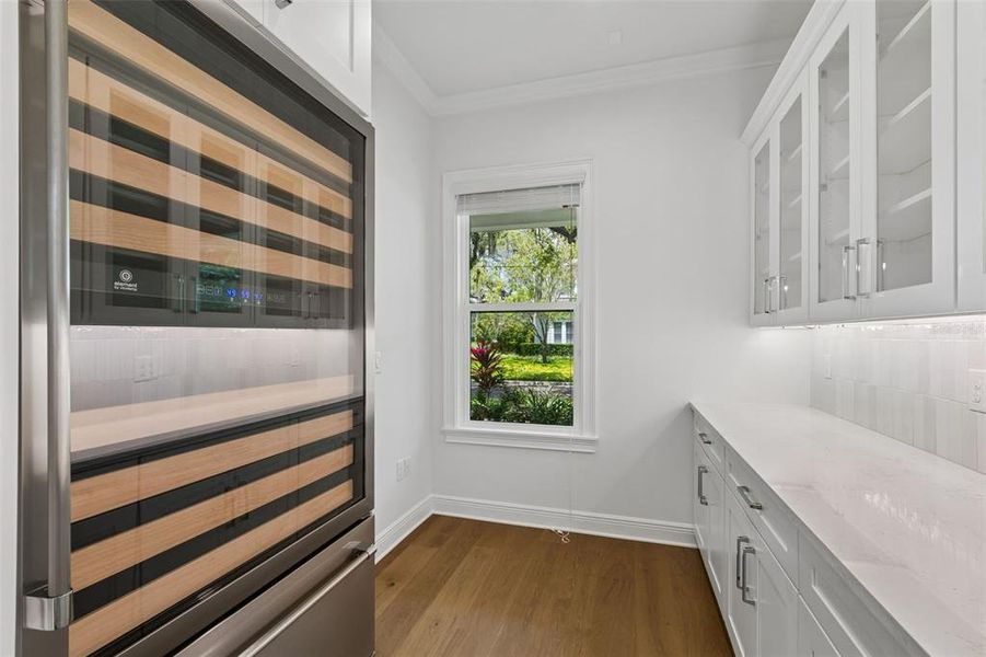 Furnished interior view inside a new home in , Tampa (Image 12).