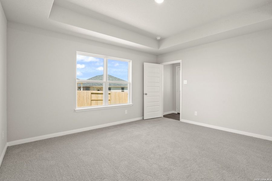 Spacious, unfurnished interior of a new home in Hickory Ridge, Elmendorf (Image 23).