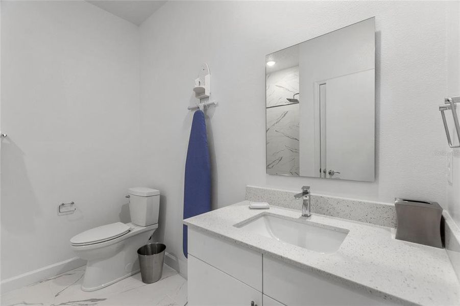 Furnished interior view inside a new home in , Davenport (Image 41).