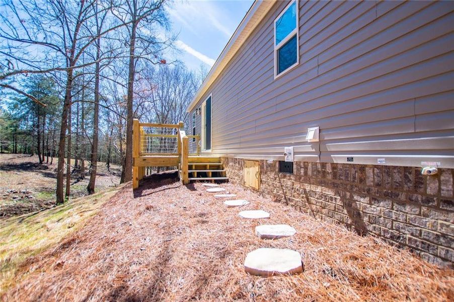 Exterior details and patio area of a home in , Waco (Image 28).