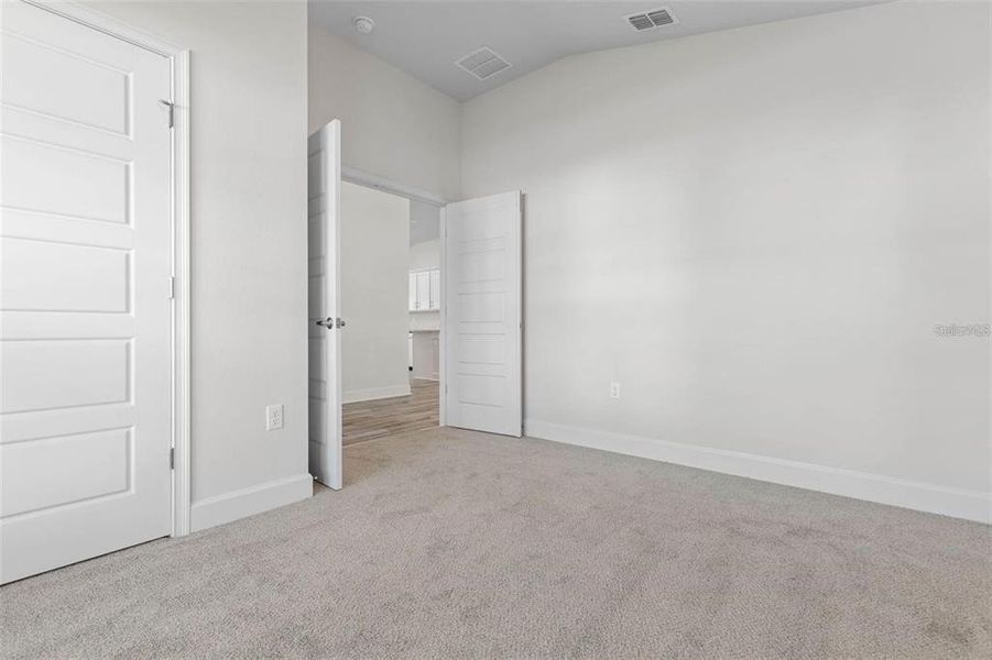 Spacious, unfurnished interior of a new home in Palm Coast, Palm Coast (Image 25).