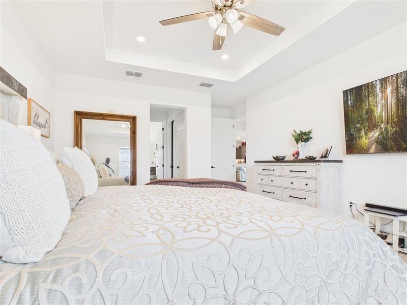 Furnished interior view inside a new home in , Ocala (Image 11).